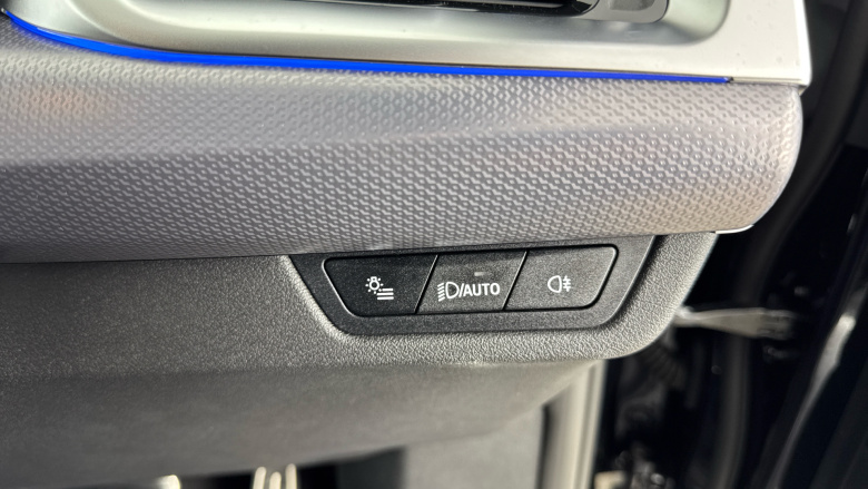 BMW iX2 150kW eDrive20 M Sport 65kWh 5dr Auto [Tech/Pro] Electric Hatchback